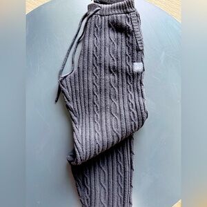 ALO Yoga  Cable Knit Winter Bliss Pant